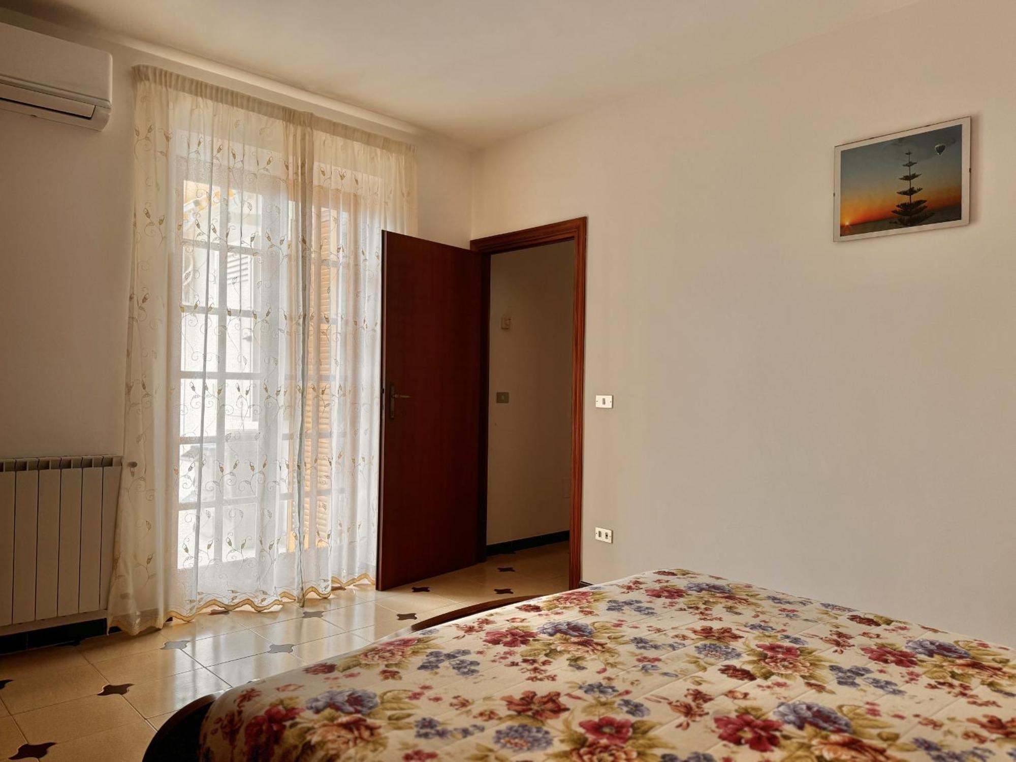 Holidaycasa Leone - Con Posto Auto A 200Mt Dal Mare Sperlonga Exteriör bild