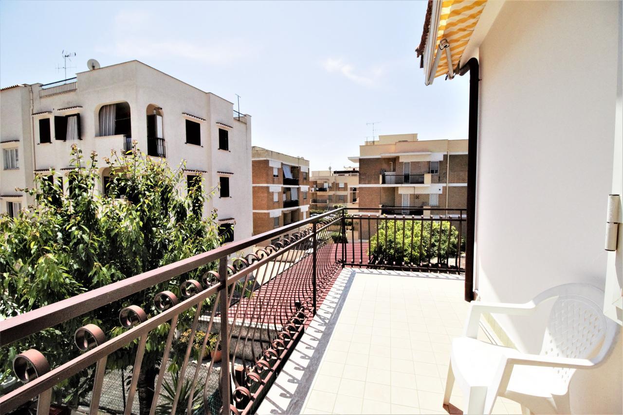 Holidaycasa Leone - Con Posto Auto A 200Mt Dal Mare Sperlonga Exteriör bild