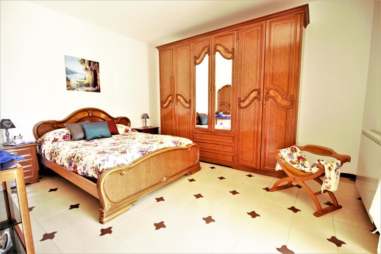 Holidaycasa Leone - Con Posto Auto A 200Mt Dal Mare Sperlonga Exteriör bild